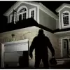 Gia đình bạn có kế hoạch phòng thủ khi trộm đột nhập vào nhà không?