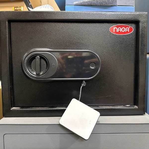 Cách sử dụng hộp tiếp PIN két sắt cho két sắt  naga BG250