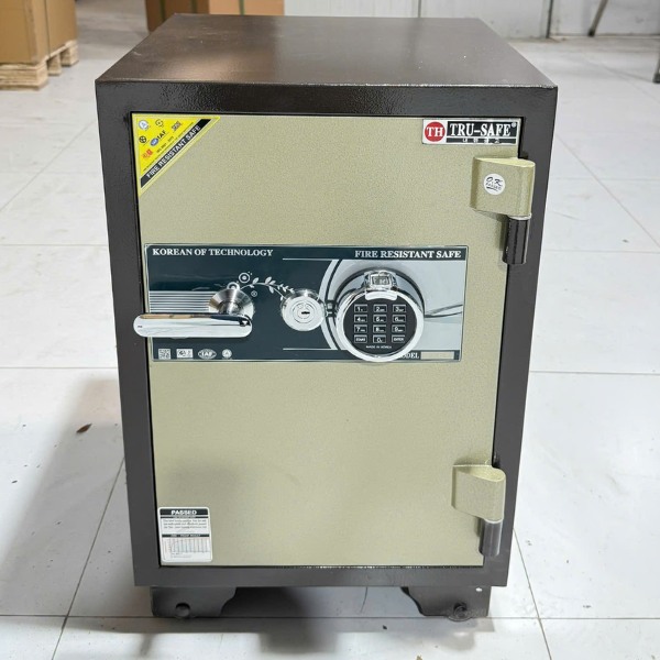 Hình ảnh Két sắt Hàn Quốc Trusafe TH100VTDT mở bằng vân tay điện tử cao cấp4