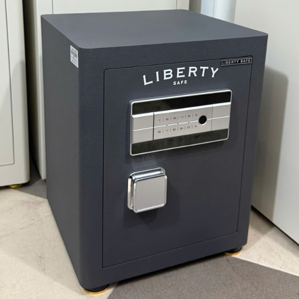 Két sắt liberty safe LB50S thông minh kết nối điện thoại mở bằng vân tay điện tử