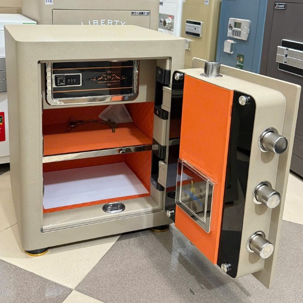 Ra mắt Phiên bản két sắt Liberty LB50S màu gold