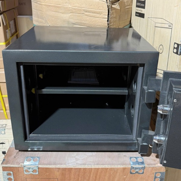 Nội thất két sắt siêu cường Việt Tiệp KSC39FE vân tay để được tài liệu