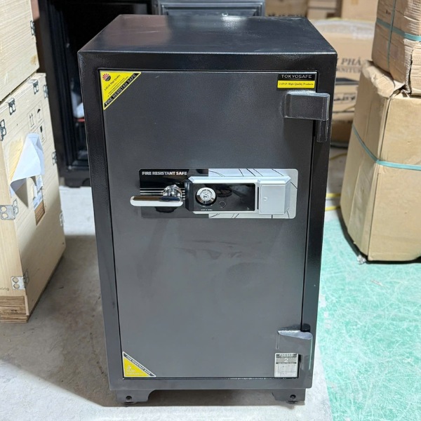 Hình ảnh thực tế két sắt TOKYO TKO1000F tạ kho két sắt chính hãng