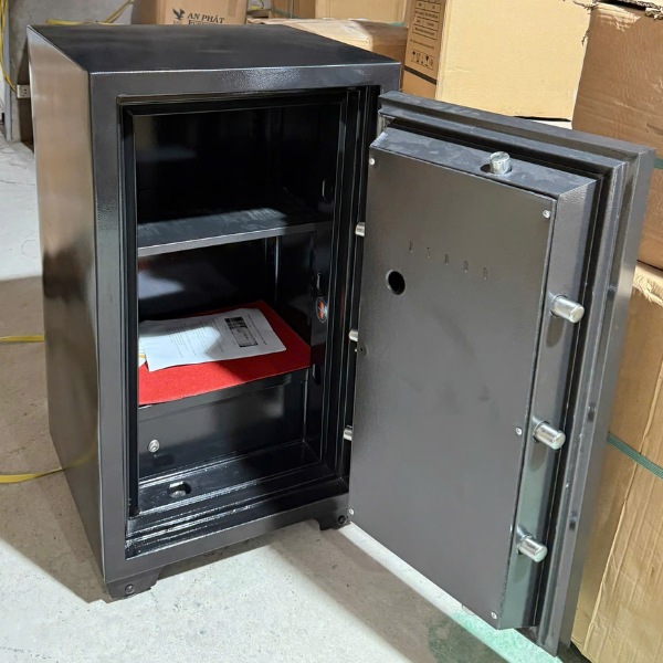 Két sắt Tokyo TKO1000F có nội thất rộng 3 ngăn để hồ sơ tài liệu