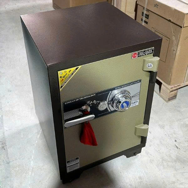 Thông số két sắt chống cháy khóa cơ Trusafe TH120DM phù hợp công ty và gia đình