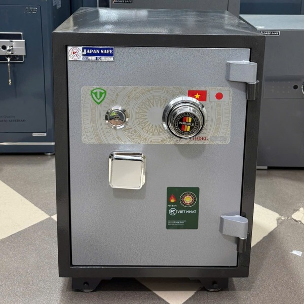 Két sắt Việt Nhật VN79DM khóa cơ đổi mã màu ghi xám