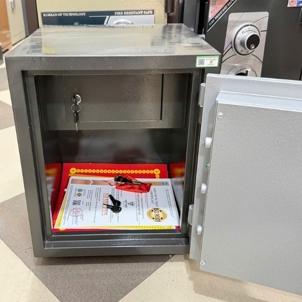 Hình ảnh Két sắt điện tử việt tiệp KW52E PN chính hãng có báo động2