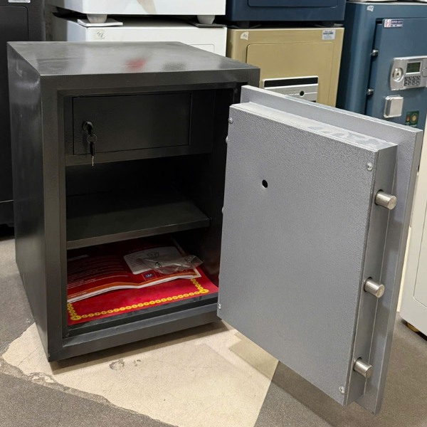 Két sắt khóa cơ đổi mã Việt Tiệp KW58DM bền an toàn cho gia đình và công ty