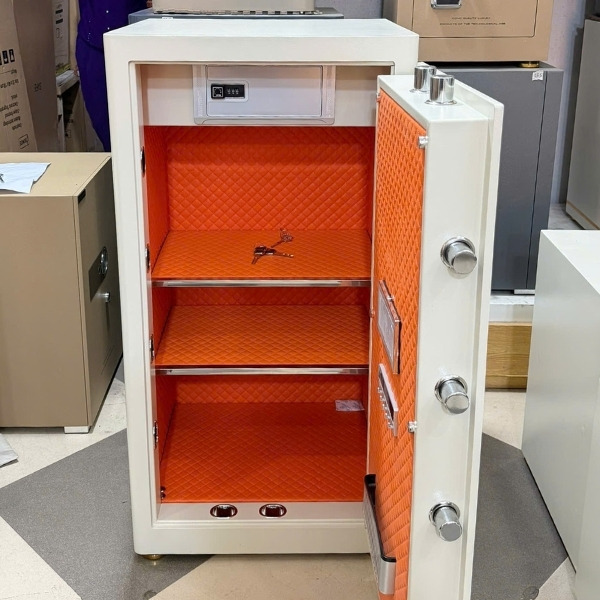 Hình ảnh Két sắt Xuân Hòa to cỡ lớn KIVA KV-100FID face ID khuôn mặt, APP2